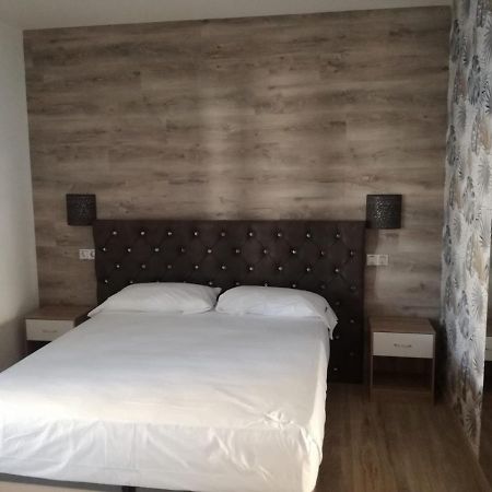 Olga LOCDENIA Villa Els Poblets Exteriör bild